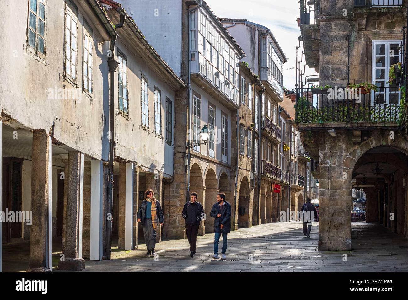 Spanien, Galizien, Santiago de Compostela, die Altstadt (UNESCO-Weltkulturerbe), rua Nova, eine der emblematischsten Straßen der Stadt Stockfoto