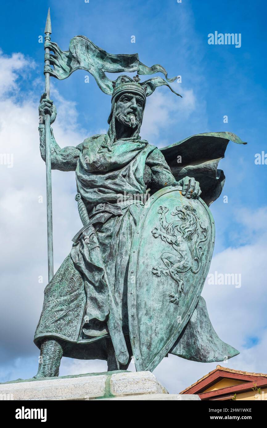 Spanien, Kastilien und Le?n, Le?n, Bühne auf dem Camino Franc, spanische Pilgerroute nach Santiago de Compostela, UNESCO-Weltkulturerbe, Plaza Santo Martino, Hommage an König Alphonse IX, König von Le?n und Galicien von 1188 bis 1230 Stockfoto