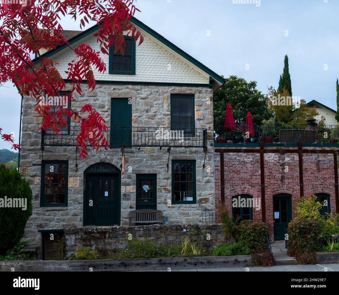 Yountville, CA, USA, 23. Oktober 2021. Maison Fleurie, Ein Four Sisters Inn, im Napa Valley von Kalifornien. Stockfoto