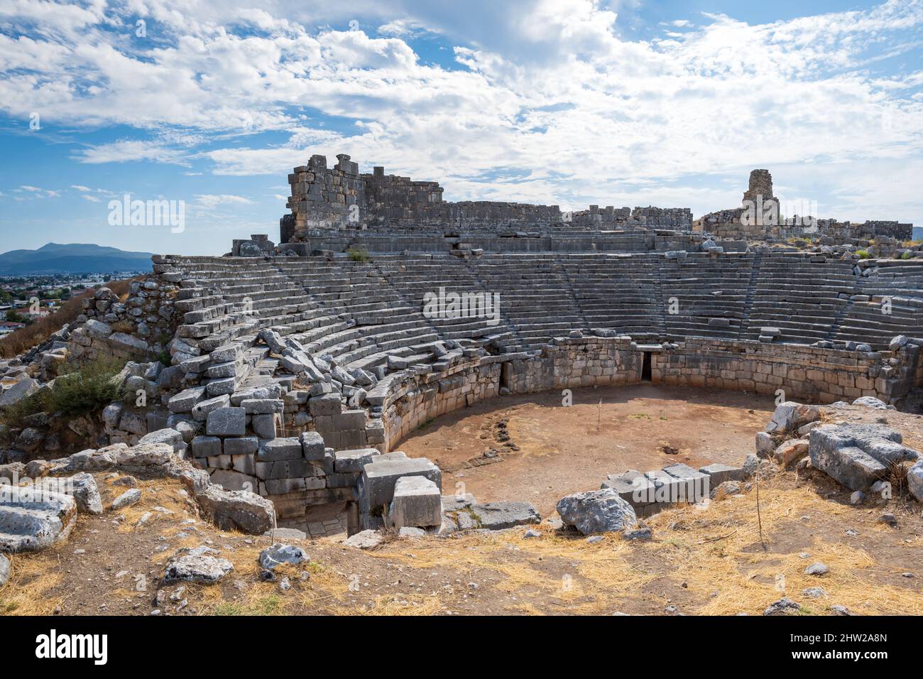Xanthos archäologische Stätte in der Türkei. Xanthos, die Hauptstadt des antiken Lykiens, steht auf der Liste des UNESCO-Weltkulturerbes. Stockfoto