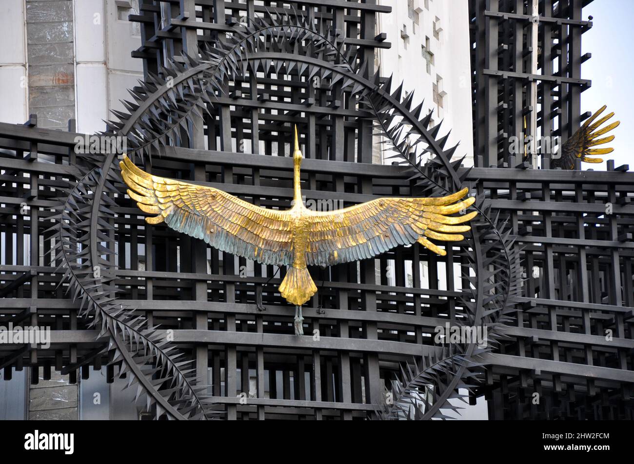 Eine Vogelskulptur auf dem Holodomor Genozid-Denkmal in Kiew (Kiew) Ukraine. Stockfoto