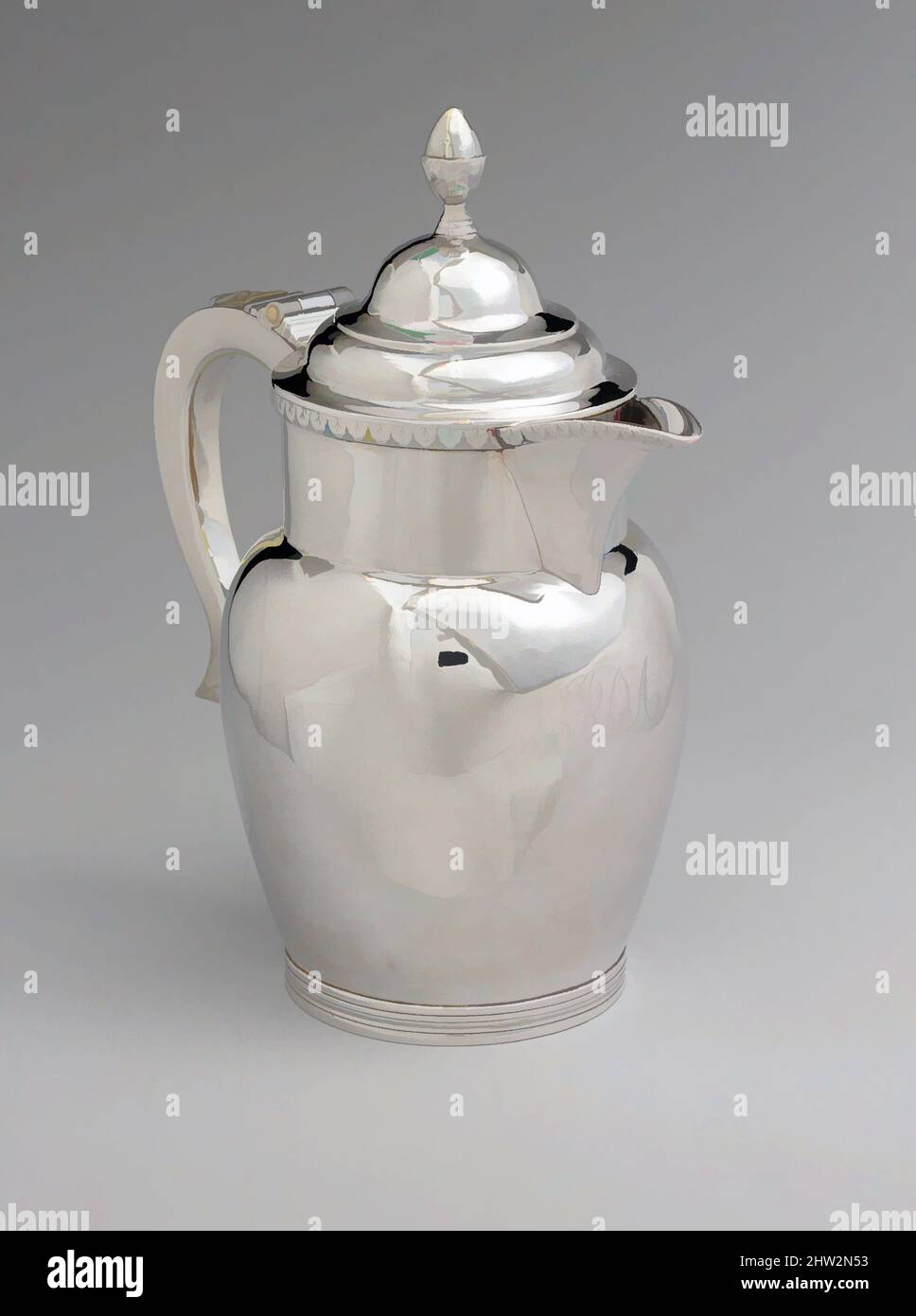 Kunst inspiriert von Pitcher, ca. 1805, hergestellt in Boston, Massachusetts, USA, Silber, insgesamt: 10 3/16 x 8 5/16 x 5 3/8 Zoll (25,9 x 21,1 x 13,7 cm); 32 oz. (994,8 g), Silver, Jesse Churchill (1773–1819, Klassisches Werk, das von Artotop mit einem Schuss Moderne modernisiert wurde. Formen, Farbe und Wert, auffällige visuelle Wirkung auf Kunst. Emotionen durch Freiheit von Kunstwerken auf zeitgemäße Weise. Eine zeitlose Botschaft, die eine wild kreative neue Richtung verfolgt. Künstler, die sich dem digitalen Medium zuwenden und die Artotop NFT erschaffen Stockfoto