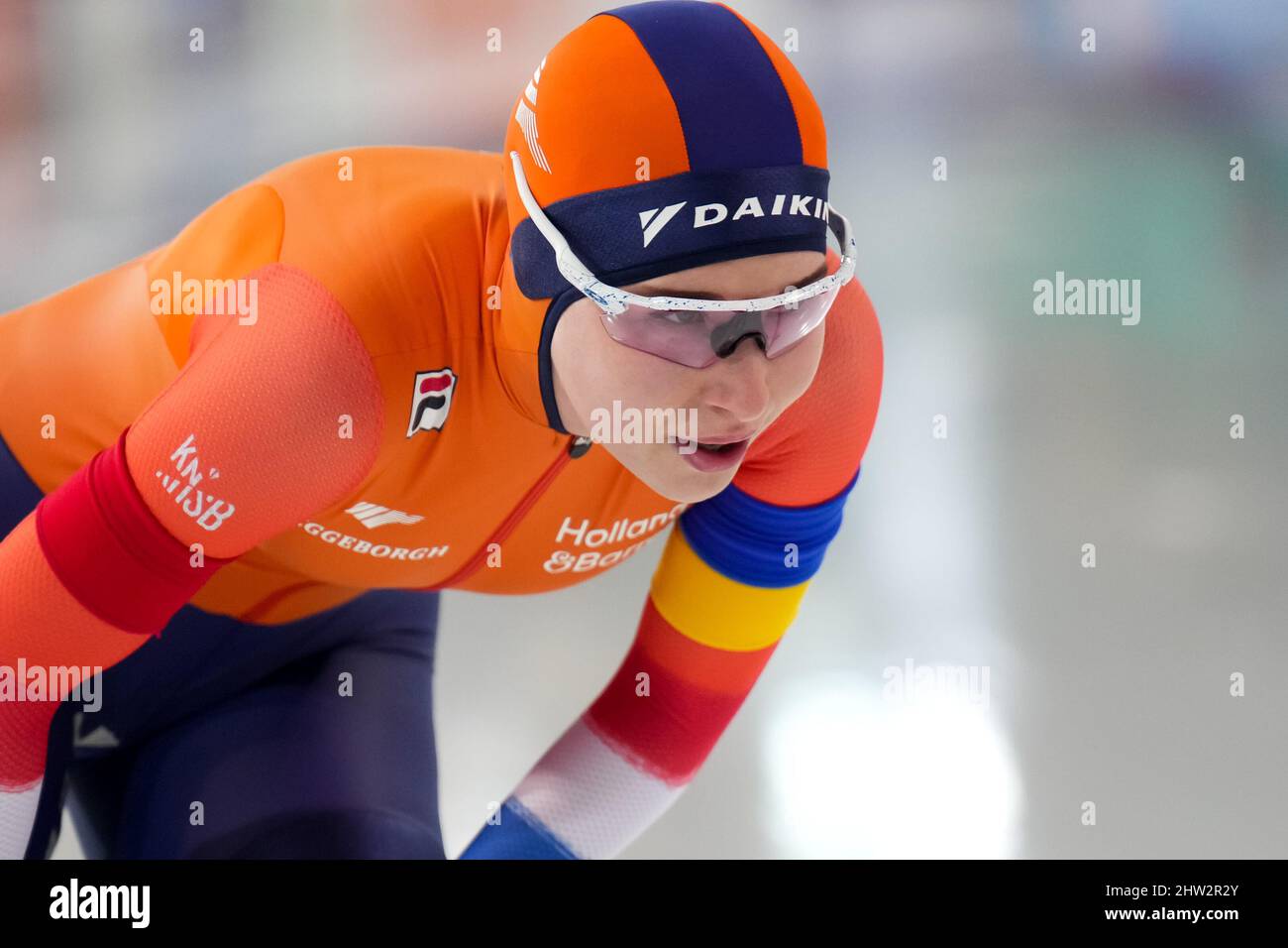 HAMAR, NORWEGEN 3. MÄRZ Michelle de Jong aus den Niederlanden tritt