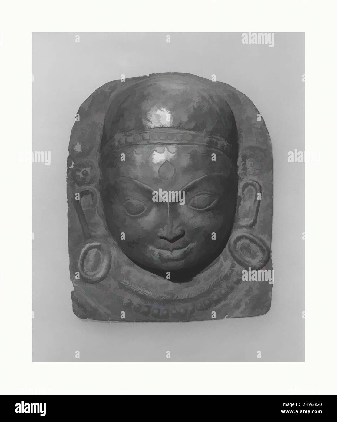 Kunst inspiriert von Relief-Plakette der Hindu-Gottheit, wahrscheinlich Prozession: Gesicht einer Gottheit, wahrscheinlich 14.–16. Jahrhundert, Nepal (Kathmandu-Tal), Kupferlegierung mit Repussé, H. 6 1/4 Zoll (15,9 cm); B: 5 1/16 Zoll (12,8 cm), Metallarbeiten, diese "Masken" waren wahrscheinlich für die Schaffung von, Classic Works, die von Artotop mit einem Schuss Moderne modernisiert wurden, gedacht. Formen, Farbe und Wert, auffällige visuelle Wirkung auf Kunst. Emotionen durch Freiheit von Kunstwerken auf zeitgemäße Weise. Eine zeitlose Botschaft, die eine wild kreative neue Richtung verfolgt. Künstler, die sich dem digitalen Medium zuwenden und die Artotop NFT erschaffen Stockfoto