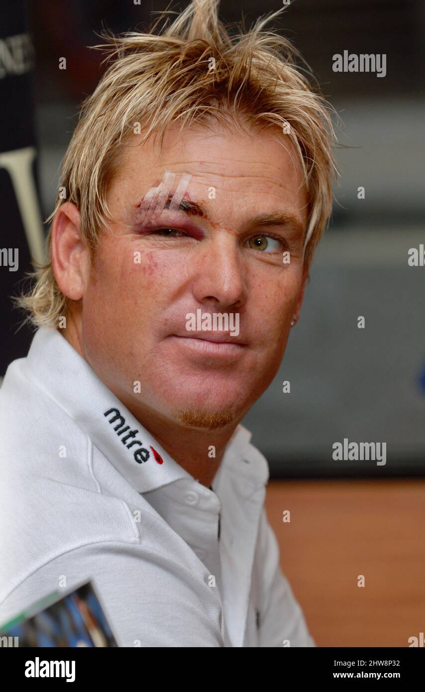 Shane Warne, Buchunterzeichnung, Waterstones, Leadenhall Market, London. VEREINIGTES KÖNIGREICH Stockfoto