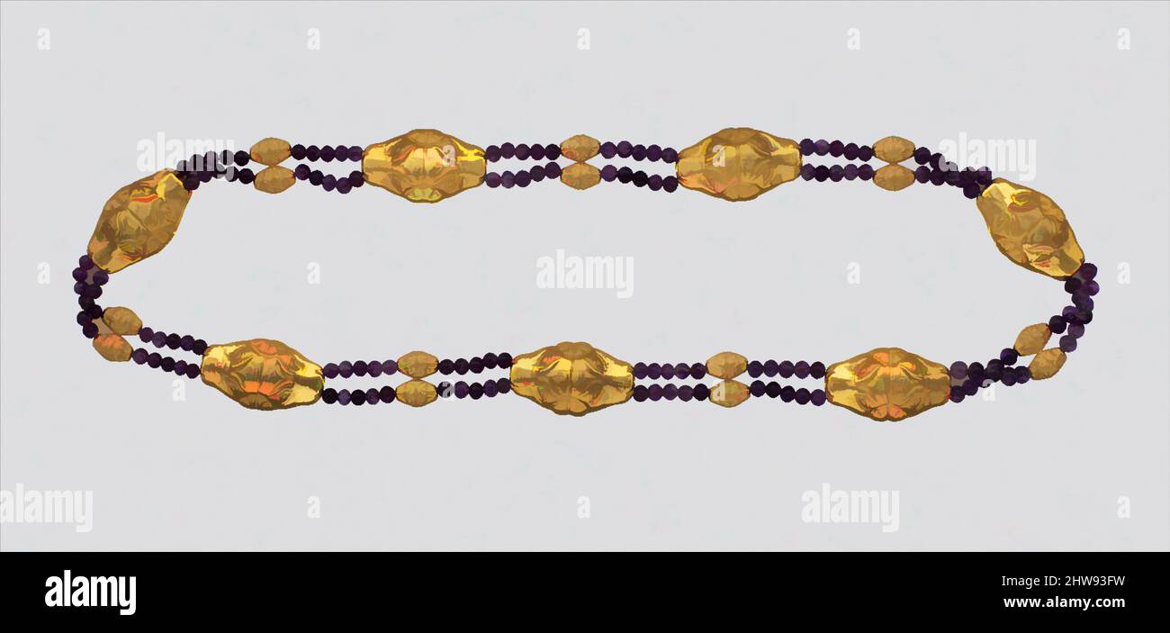 Kunst inspiriert von Leopard-Head Girdle von Sithathoryunet, Middle Kingdom, Dynasty 12, ca. 1887–1813 v. Chr., aus Ägypten, Fayum-Eingangsbereich, Lahun, Grab von Sithathoryunet (BSA-Grab 8), Kammer E, Kasten 1, BSAE-Ausgrabungen 1914, Gold, amethyst, Diorit-Pellets (innen), Umfang des Gürtels, Classic Works modernisiert von Artotop mit einem Schuss Moderne. Formen, Farbe und Wert, auffällige visuelle Wirkung auf Kunst. Emotionen durch Freiheit von Kunstwerken auf zeitgemäße Weise. Eine zeitlose Botschaft, die eine wild kreative neue Richtung verfolgt. Künstler, die sich dem digitalen Medium zuwenden und die Artotop NFT erschaffen Stockfoto