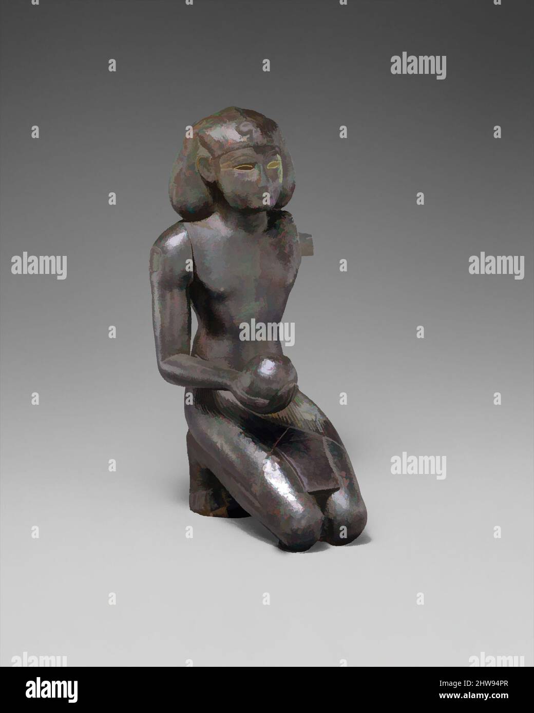 Kunst inspiriert von der Ritualstatuette von Thutmose III, New Kingdom, Dynasty 18, ca. 1479–1425 v. Chr., aus Ägypten, Schwarze Bronze, Goldeinlage, h. 13,1 cm (5 1/8 Zoll) 16,2 cm (6 3/8 Zoll) mit tang; mit 6,0 cm (2 3/8 Zoll); d. 7,6 cm (3 in), wunderschön balanciert, bietet dieser kleine König aus Bronze Wein oder klassische Werke, die von Artotop mit einem Hauch von Modernität modernisiert wurden. Formen, Farbe und Wert, auffällige visuelle Wirkung auf Kunst. Emotionen durch Freiheit von Kunstwerken auf zeitgemäße Weise. Eine zeitlose Botschaft, die eine wild kreative neue Richtung verfolgt. Künstler, die sich dem digitalen Medium zuwenden und die Artotop NFT erschaffen Stockfoto