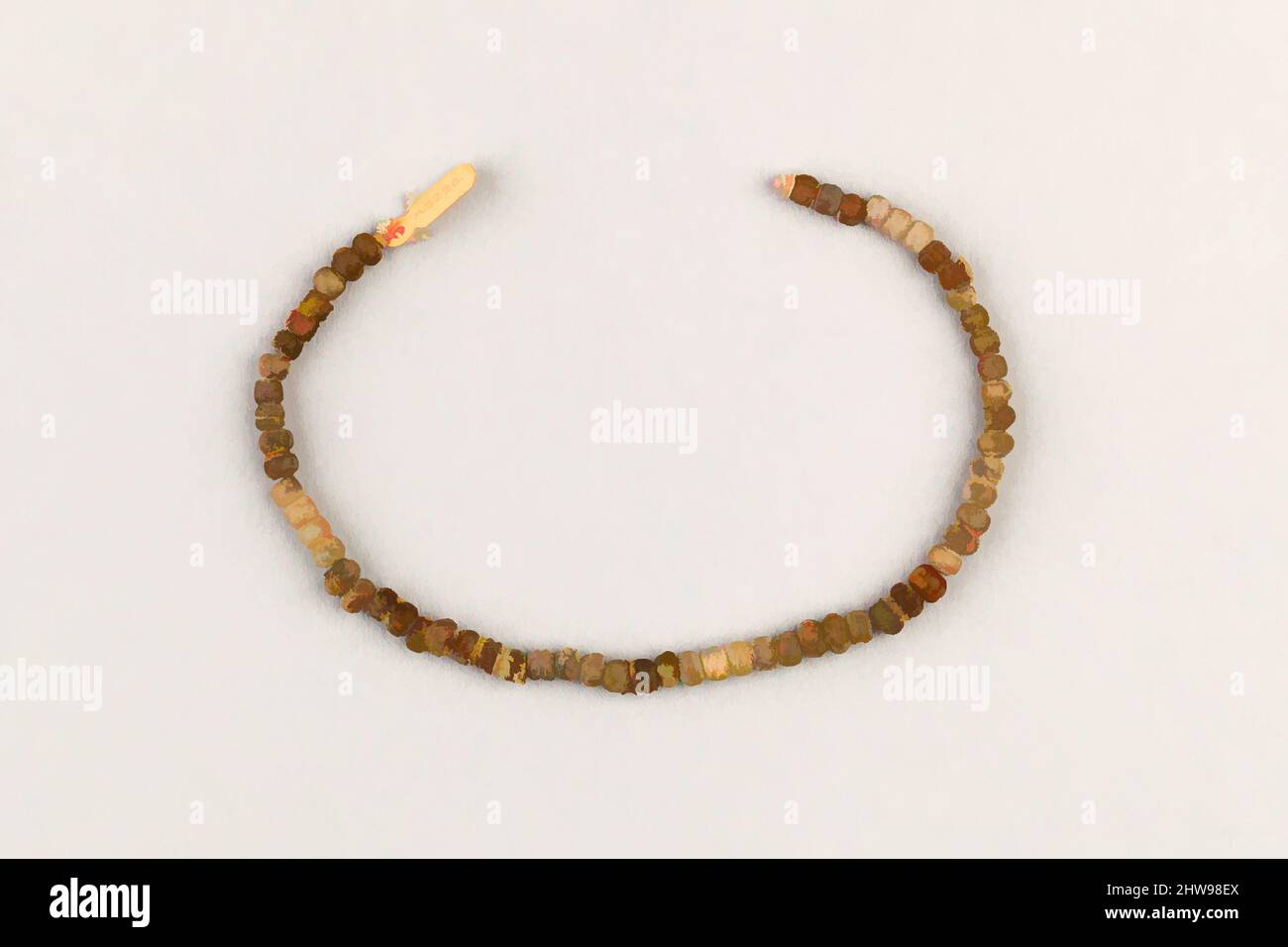 Kunst inspiriert von einer Reihe von 61 kugelförmigen Perlen, ptolemäische oder römische Periode, 2. Jahrhundert v. Chr.–2. Jahrhundert n. Chr., aus Ägypten, Silberglas (stark verblasst), L.. 16,7 cm (6 9/16 in, Classic Works modernisiert von Artotop mit einem Schuss Moderne. Formen, Farbe und Wert, auffällige visuelle Wirkung auf Kunst. Emotionen durch Freiheit von Kunstwerken auf zeitgemäße Weise. Eine zeitlose Botschaft, die eine wild kreative neue Richtung verfolgt. Künstler, die sich dem digitalen Medium zuwenden und die Artotop NFT erschaffen Stockfoto