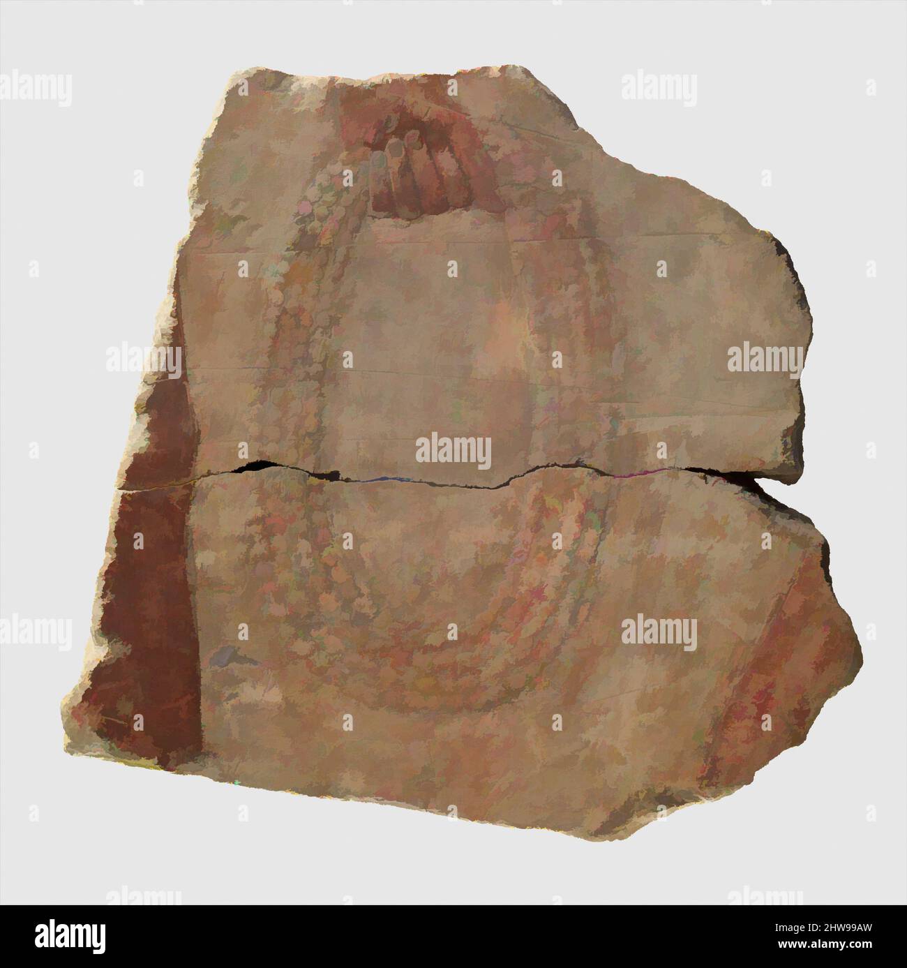 Kunst inspiriert durch Fragment einer Figur, die eine mehrsträngige Perlenspule hält, gefolgt von einem anderen Individuum, dem Mittleren Reich, Dynastie 12, ca. 1961–1917 v. Chr., aus Ägypten, Memphite-Region, Lisht South, Pyramiden-Tempel von Senwosret I, 1912–13, Kalkstein, Farbe, H. 19,5 (7 11/16 in); W. 20 (7 7, Classic Works modernisiert von Artotop mit einem Schuss Moderne. Formen, Farbe und Wert, auffällige visuelle Wirkung auf Kunst. Emotionen durch Freiheit von Kunstwerken auf zeitgemäße Weise. Eine zeitlose Botschaft, die eine wild kreative neue Richtung verfolgt. Künstler, die sich dem digitalen Medium zuwenden und die Artotop NFT erschaffen Stockfoto