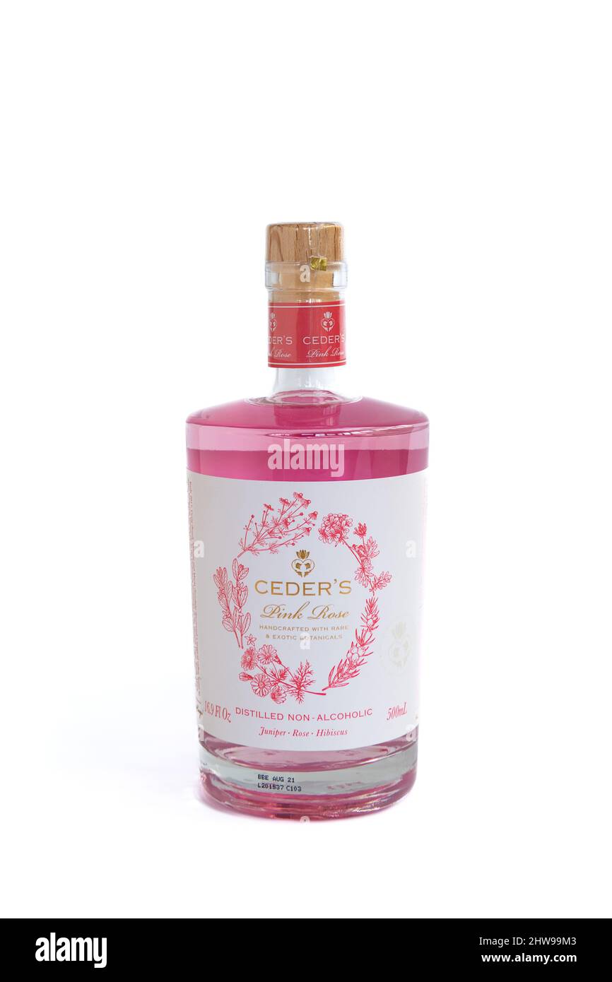 Ceders Pink Rose Alkoholfreier Gin Stockfoto