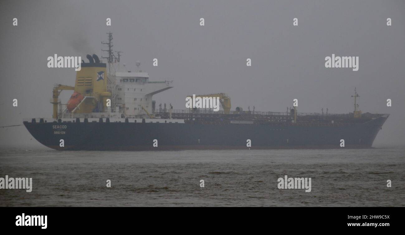 Seacod liegt in Tranmere aus Russland und andere Tanker auf dem Fluss Mersey Stockfoto