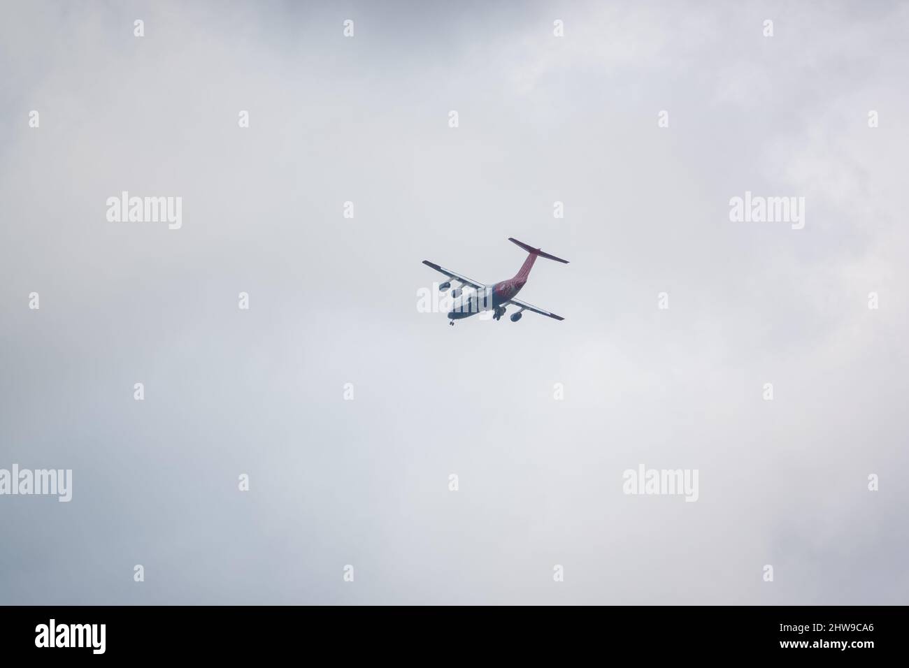 QinetiQ British Aerospace Avro 146-RJ70 G-ETPK Pilot Trainer Jet fliegt über Salisbury Plain Wiltshire Stockfoto