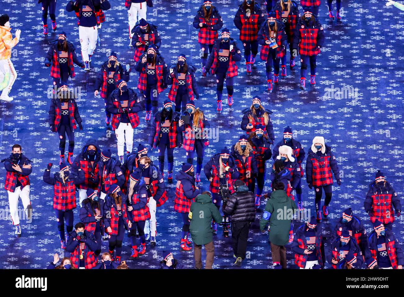 Die Delegation der Vereinigten Staaten (USA), 20. FEBRUAR 2022: Abschlusszeremonie der Olympischen Winterspiele 2022 in Peking im Nationalstadion in Peking, China. USA Stockfoto