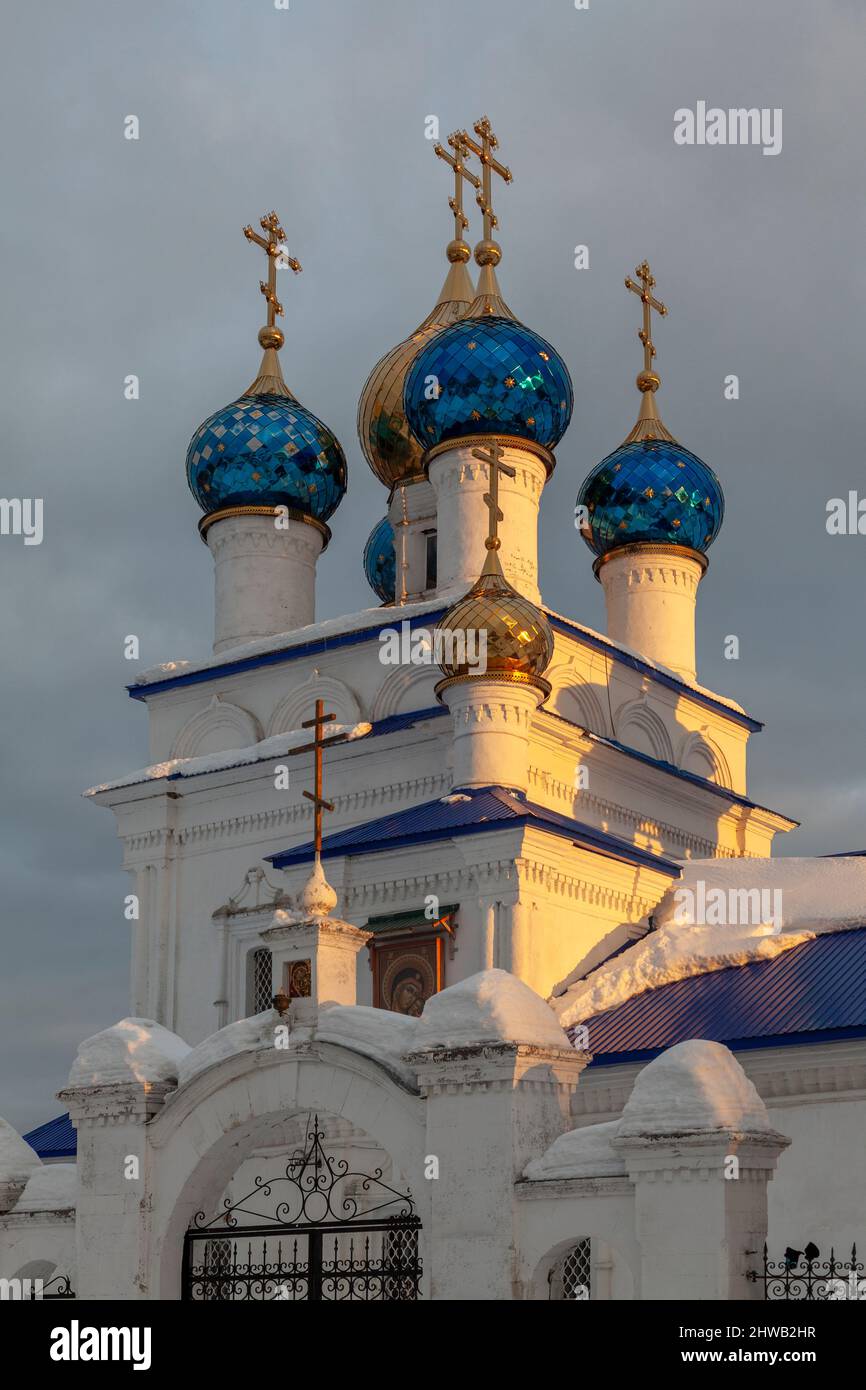 Der Tempel der Kasaner Ikone der Gottesmutter im Dorf Kijasowo, Russland. Stockfoto