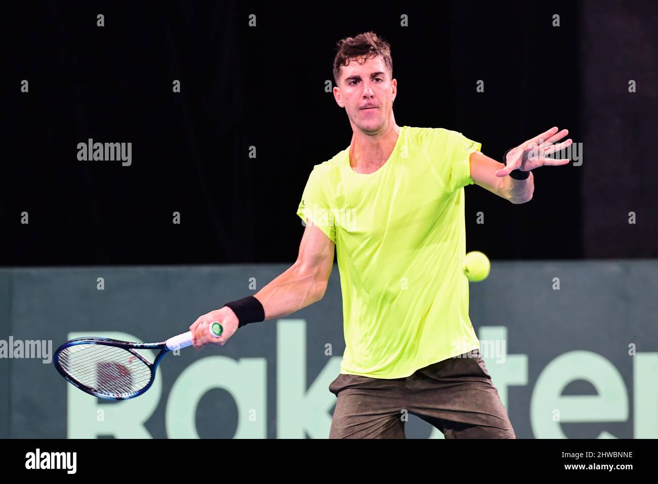 Sydney Olympic Park, Australien. 05. März 2022. Thanasi Kokkinakis aus Australien in Aktion während der Davis Cup Qualifying Round 2022 gegen Zsombor Piros aus Ungarn im Ken Rosewell Stadium. Endergebnis: Thanasi Kokkinakis 2:0 Zsombor Piros. Kredit: SOPA Images Limited/Alamy Live Nachrichten Stockfoto