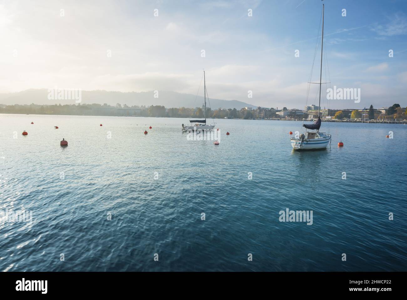 Zürichsee und Boote - Zürich, Schweiz Stockfoto