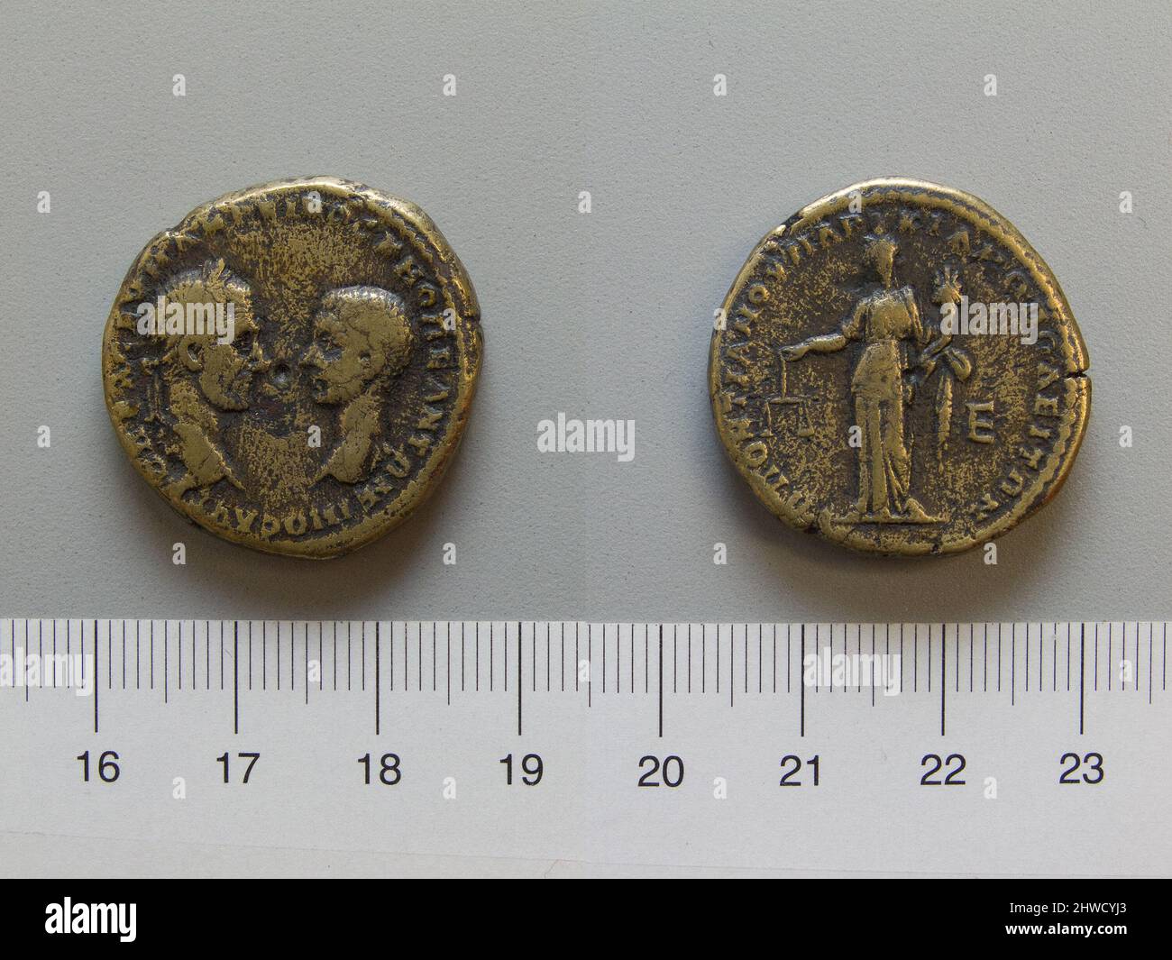 4 Assaria von Macrinus, Kaiser von Rom; Diadumenian, Kaiser des Römischen Reiches von Marcianopolis. Herrscher: Macrinus, Kaiser von Rom, ca. 165–218, regiert 217–18Ruler: Diadumenian, Kaiser von Rom, 208–218 n. Chr., regiert 217–18 Münzstätte: Marcianopolis Stockfoto