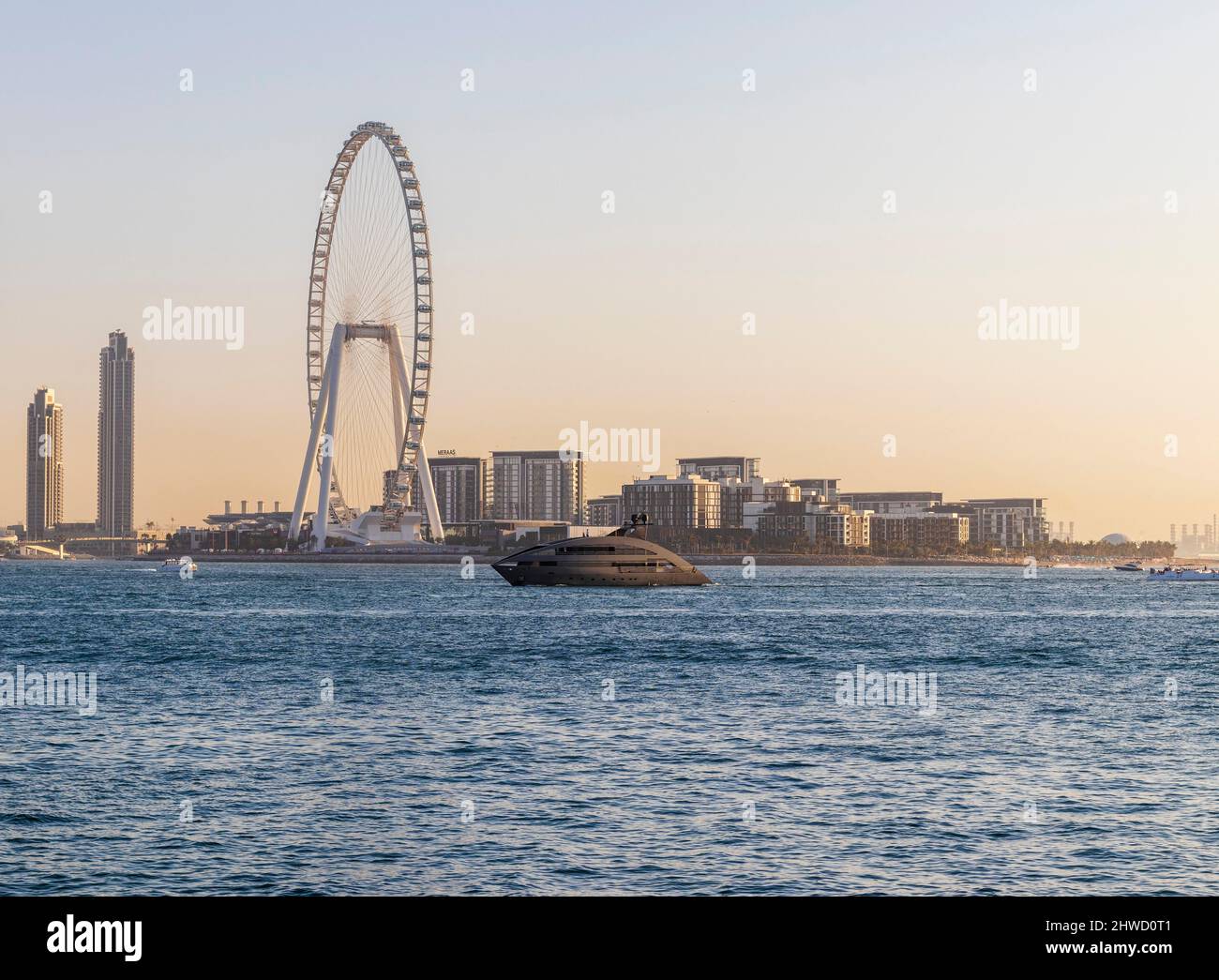 Dubai, VAE - 02.20.2022 höchstes Riesenrad der Welt Ain Dubai, in Blue Waters bei Meraas in Dubai, VAE. Stockfoto