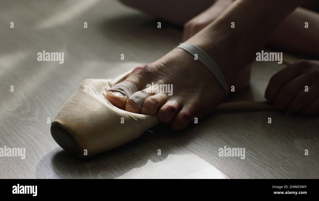 Verformte Ballerina Füße Bilder: Entdecke die Magie des Zeichnens!