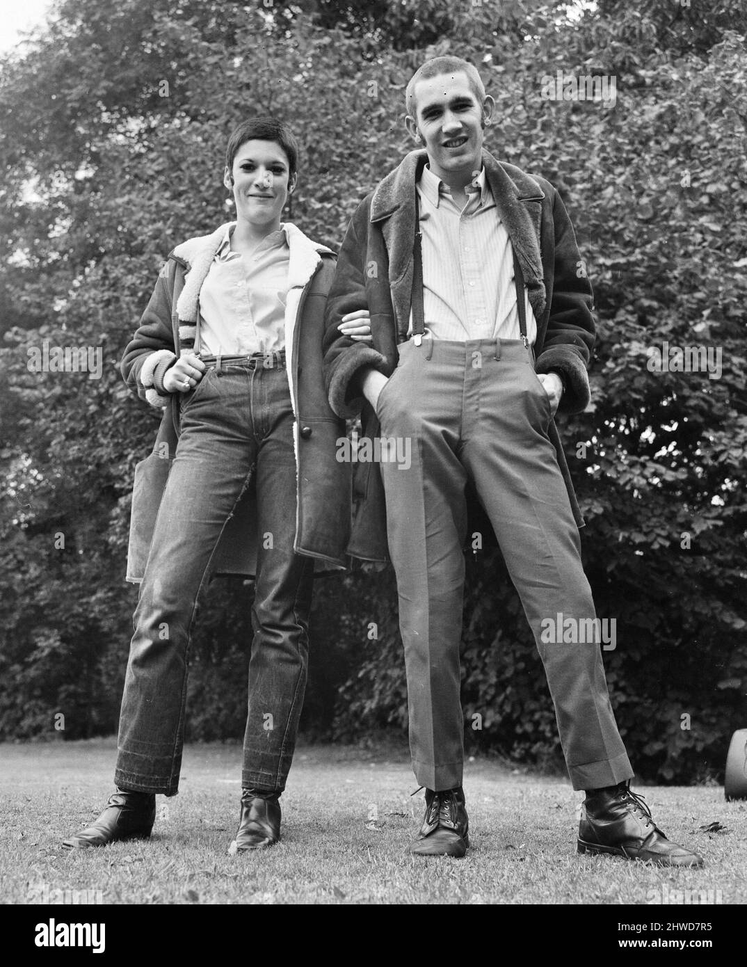 Das Skinhead-Paar Glenda Peake und Tony Hughes. 7.. Oktober 1969  Stockfotografie - Alamy