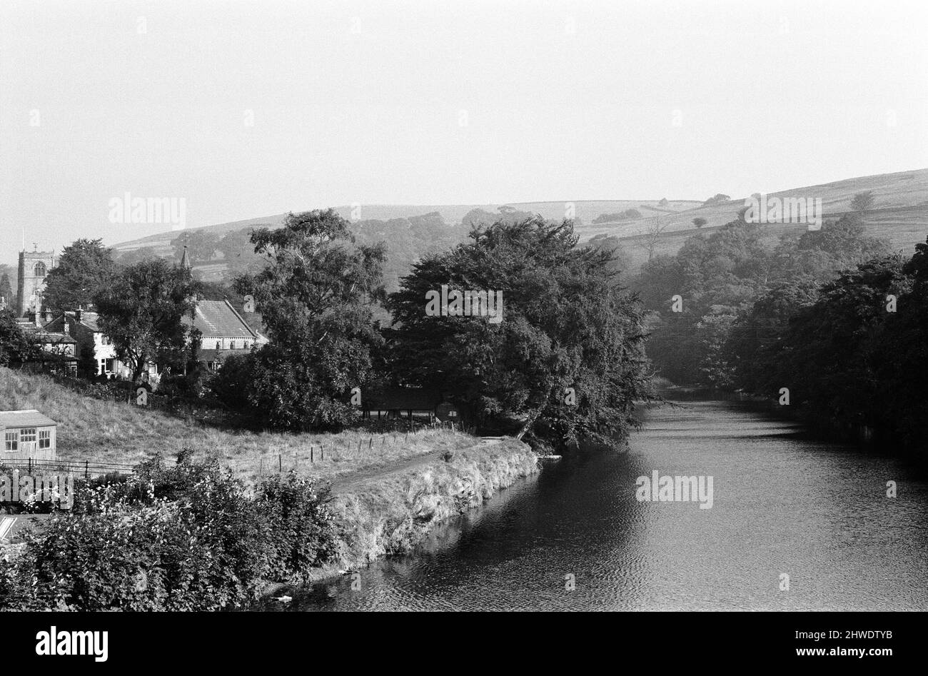 Burnsall, in der Nähe von Skipton, North Yorkshire. River Wharfe.Circa 1970. Stockfoto