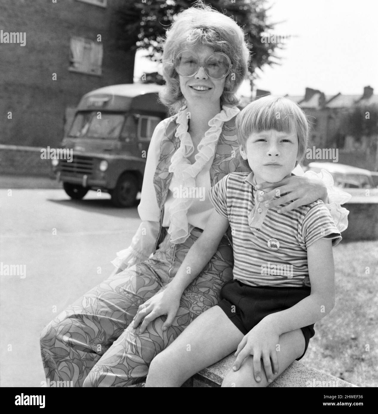 Rolling Stones: Pat Andrews mit ihr und Brian Jones's Sohn Mark im Juli 1969 Stockfoto