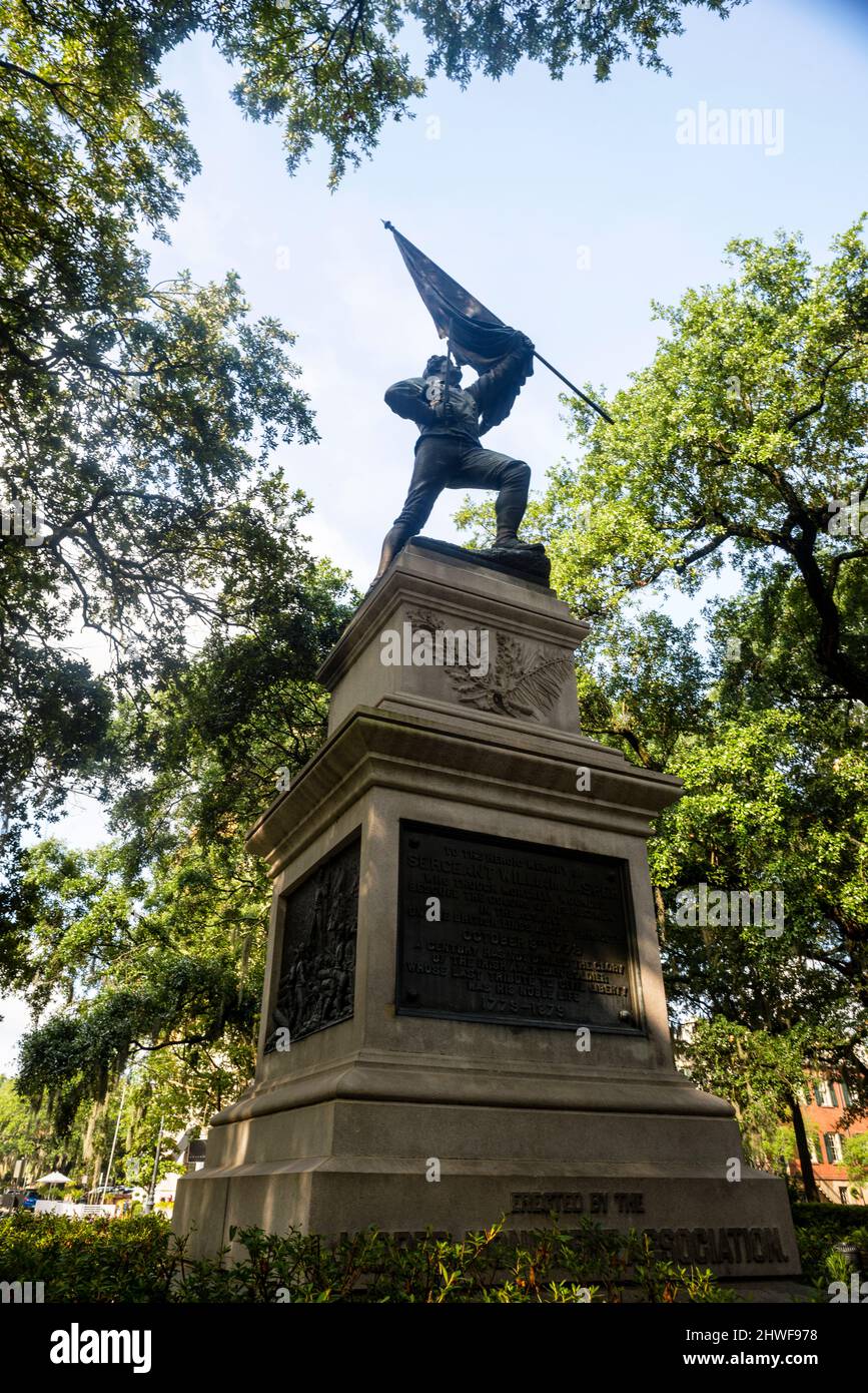 Madison Square in Savannah und das William Jasper Monument, Georgia. Stockfoto