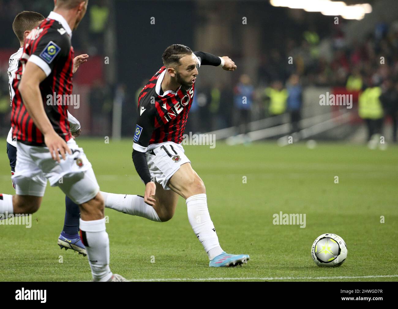 Amine Gouiri aus Nizza während des Fußballspiels der französischen Ligue 1 zwischen dem OGC Nice (OGCN) und Paris Saint-Germain (PSG) am 5. März 2022 im Allianz Riviera Stadion in Nizza, Frankreich - Foto: Jean Catuffe/DPPI/LiveMedia Stockfoto