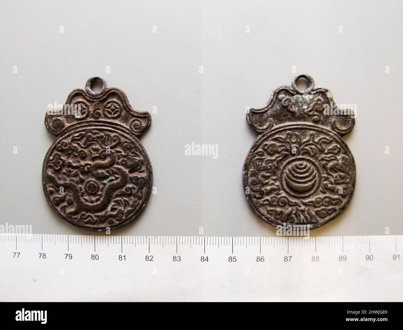 Bronze-Charme aus unbekannter Zeit. Künstler: Unbekannt Stockfoto