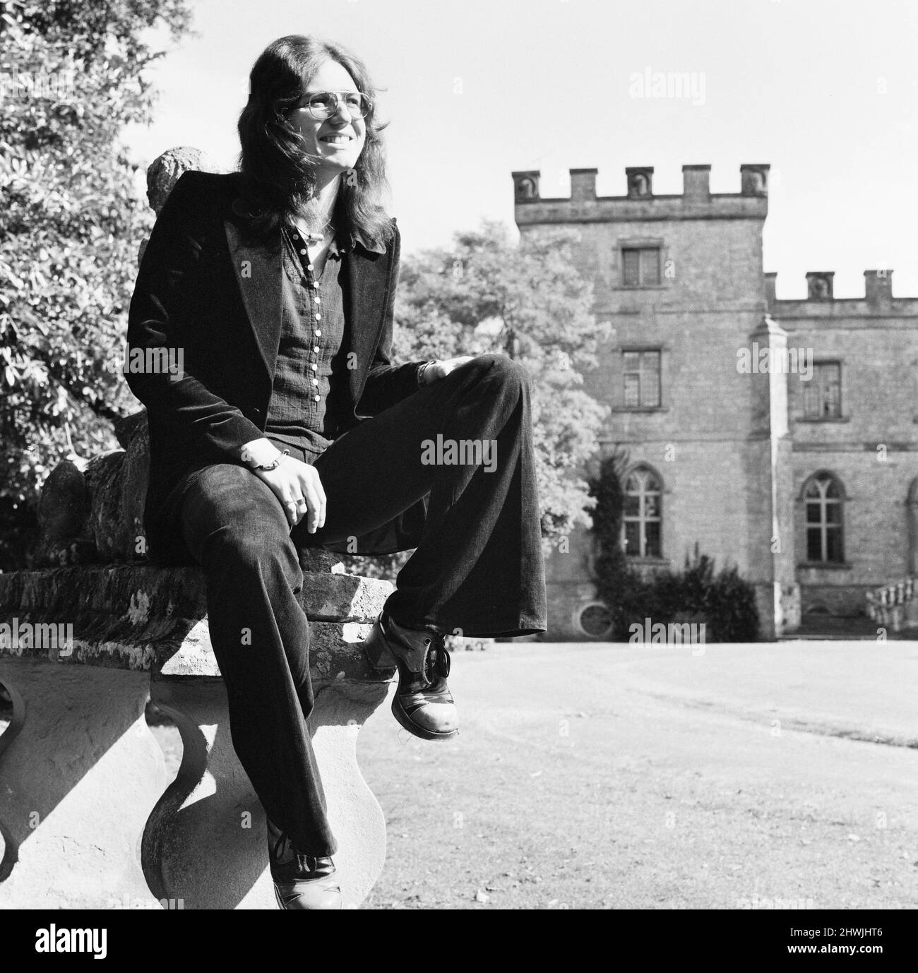 Die Deep Purple Rockgruppe, abgebildet mit ihrem neuen Sänger David Coverdale, der Ian Gillan ersetzte.David Coverdale im Bild vor Clearwell Castle. 23.. September 1973. Stockfoto