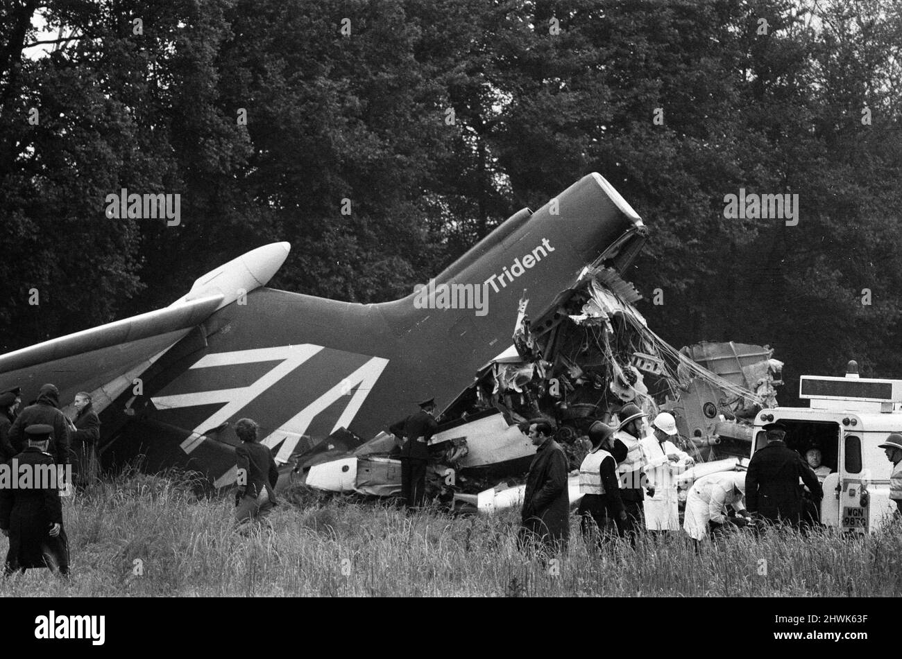 Der Passagierflug von British European Airways Flug 548 vom Flughafen London Heathrow nach Brüssel stürzte weniger als drei Minuten nach dem Start in der Nähe der Stadt Staines ab. Alle 118 Personen an Bord wurden getötet. Der Unfall wurde als Staines-Katastrophe bekannt. 18.. Juni 1972. Stockfoto