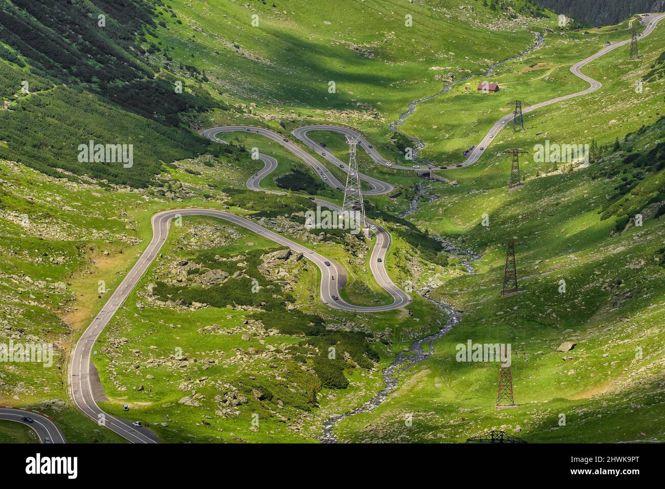 Berühmte Transfagarasan Straßenlandschaft im Sommer, Rumänien Stockfoto