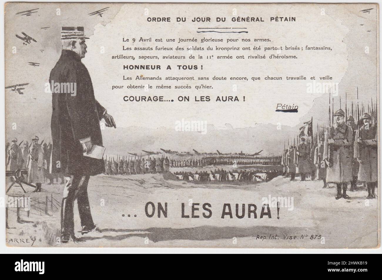 "Ordre du Jour du Général Pétain" / "General Pétain's Order of the day": Postkarte des französischen Ersten Weltkriegs, auf der General Pétain die Linien französischer Soldaten anspricht und Flugzeuge am Himmel kreisen. Stockfoto