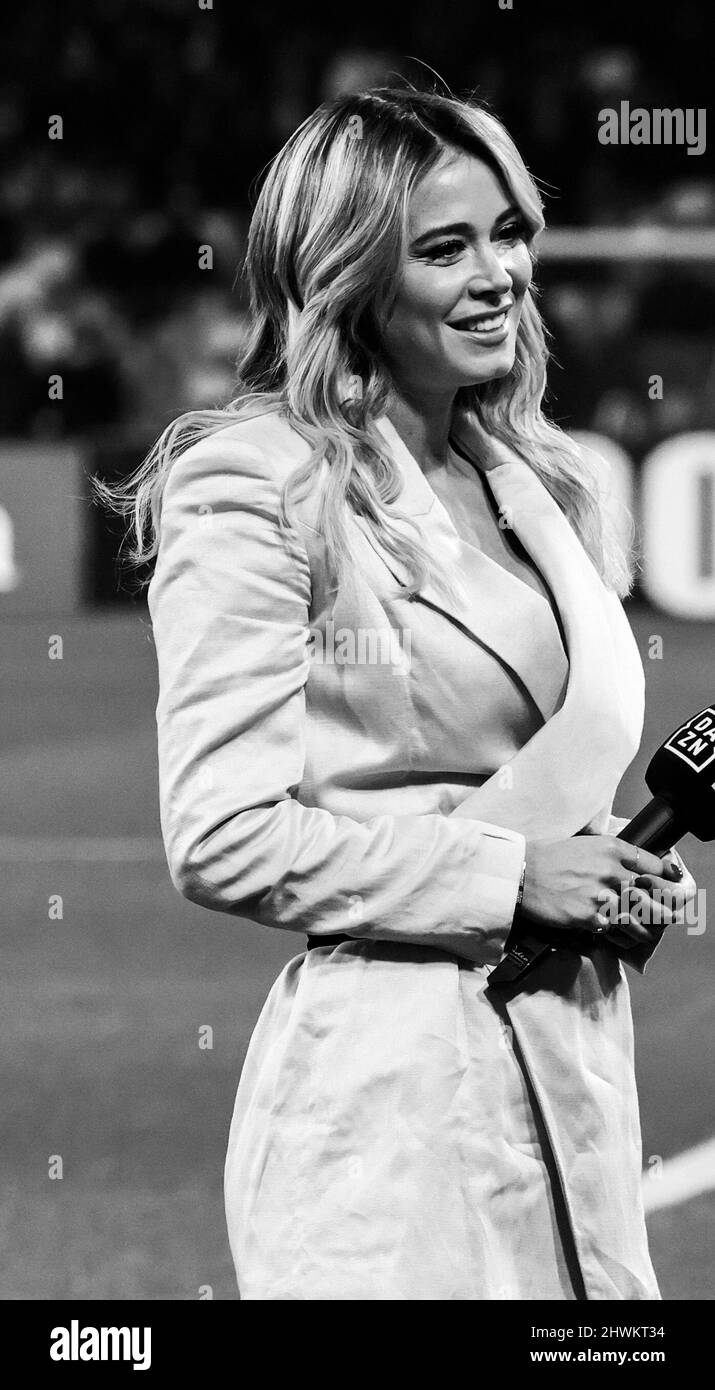 NEAPEL, Kampanien, ITALIEN. 12.. Februar 2022. 06/03/2022 Neapel, Diego Armando Maradona Stadium, Fußballspiel gültig für die Serie A Meisterschaft 2021/22 zwischen SSC Napoli gegen AC Mailand.auf dem Foto: Die Subrette ist von DAZAN Diletta Leotta (Bild: © Fabio Sasso/ZUMA Press Wire) Stockfoto