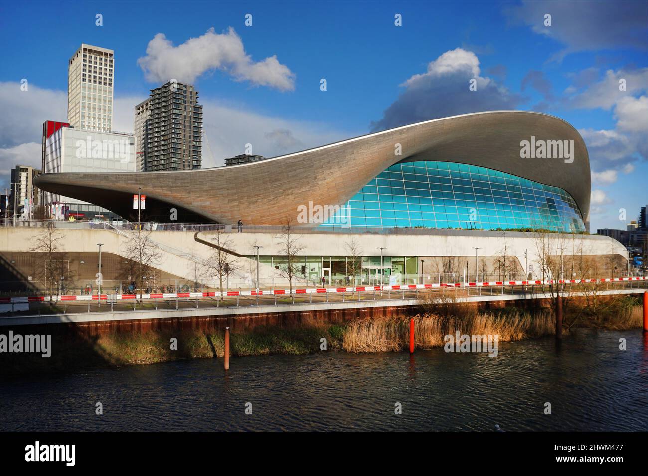 Europa, Großbritannien, England, London, Stratford, Olympic Park Aquatic Centre Stockfoto