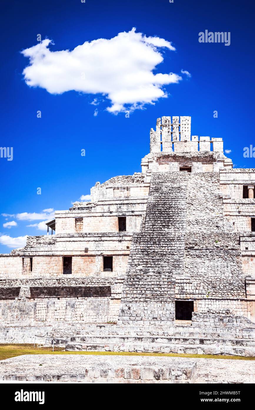 Edzna, Mexiko. Maya-Ruinen. Pyramide der fünf Etagen, prekolumbianische Stadt. Campeche, Yucatan Peninsula. Stockfoto