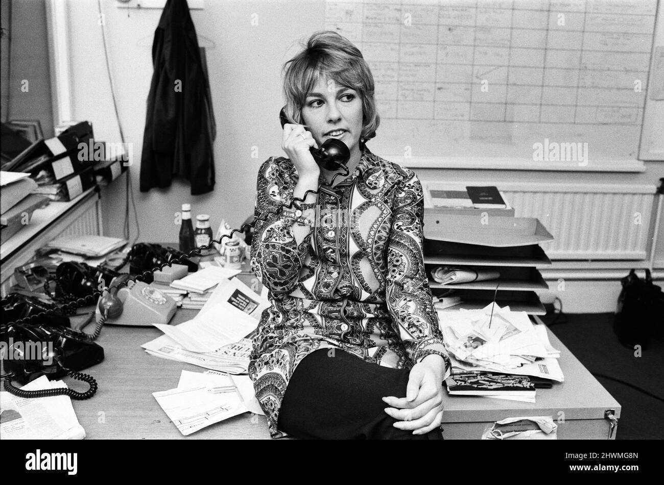 Esther Rantzen im Bild bei der BBC. 13.. Oktober 1971. Stockfoto