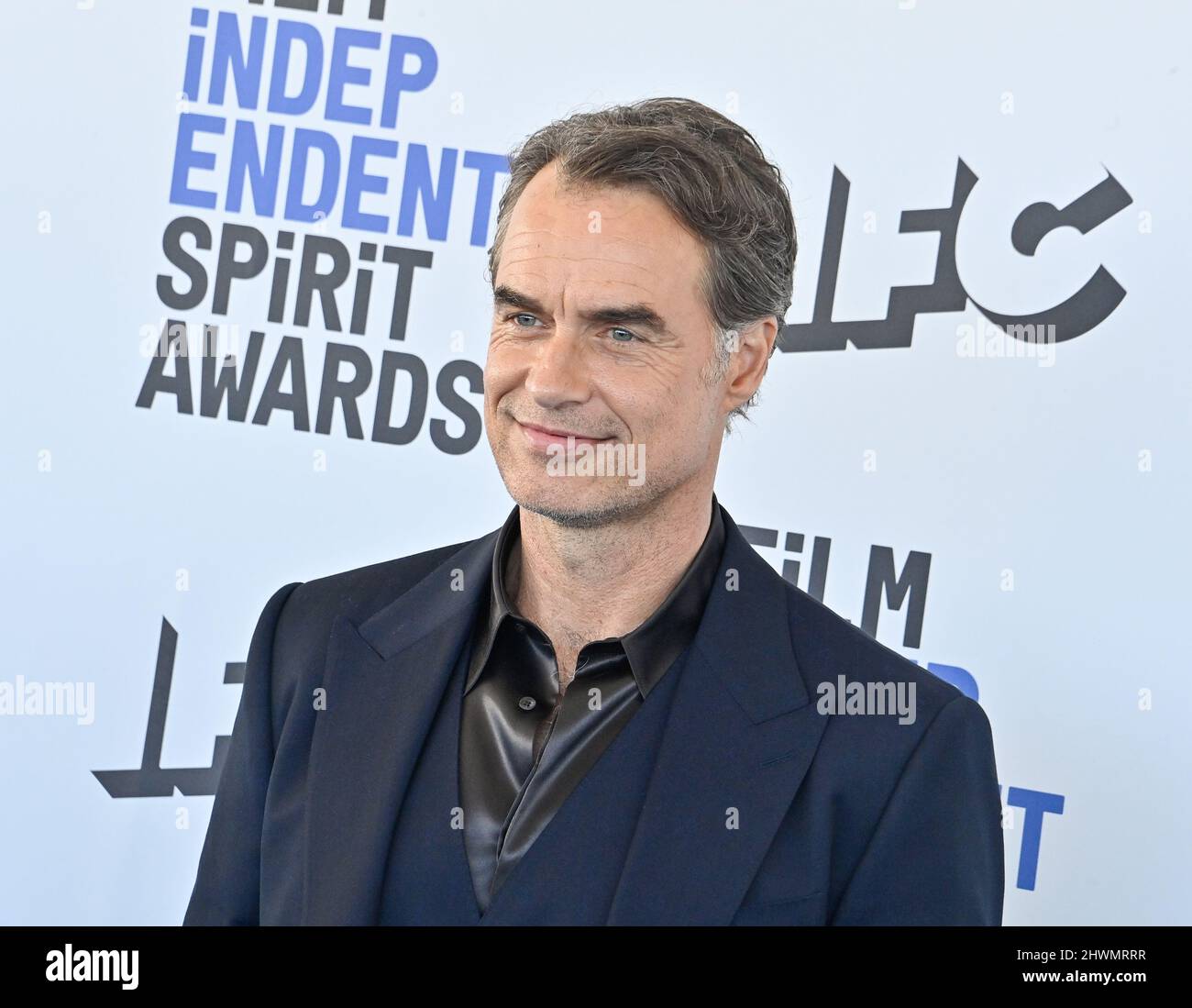 Santa Monica, Usa. 06. März 2022. Murray Bartlett nimmt am Sonntag, den 6. März 2022, an den jährlichen Film Independent Spirit Awards 37. in Santa Monica, Kalifornien, Teil. Kredit: UPI/Alamy Live Nachrichten Stockfoto