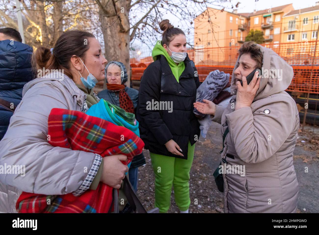 Ferrara, Den 5. März 2022. Ukraine Flüchtlinge aus Russland Ukraine Krieg kommen in Ferrara, Italien. Kredit: Filippo Rubin / Alamy Live Nachrichten Stockfoto