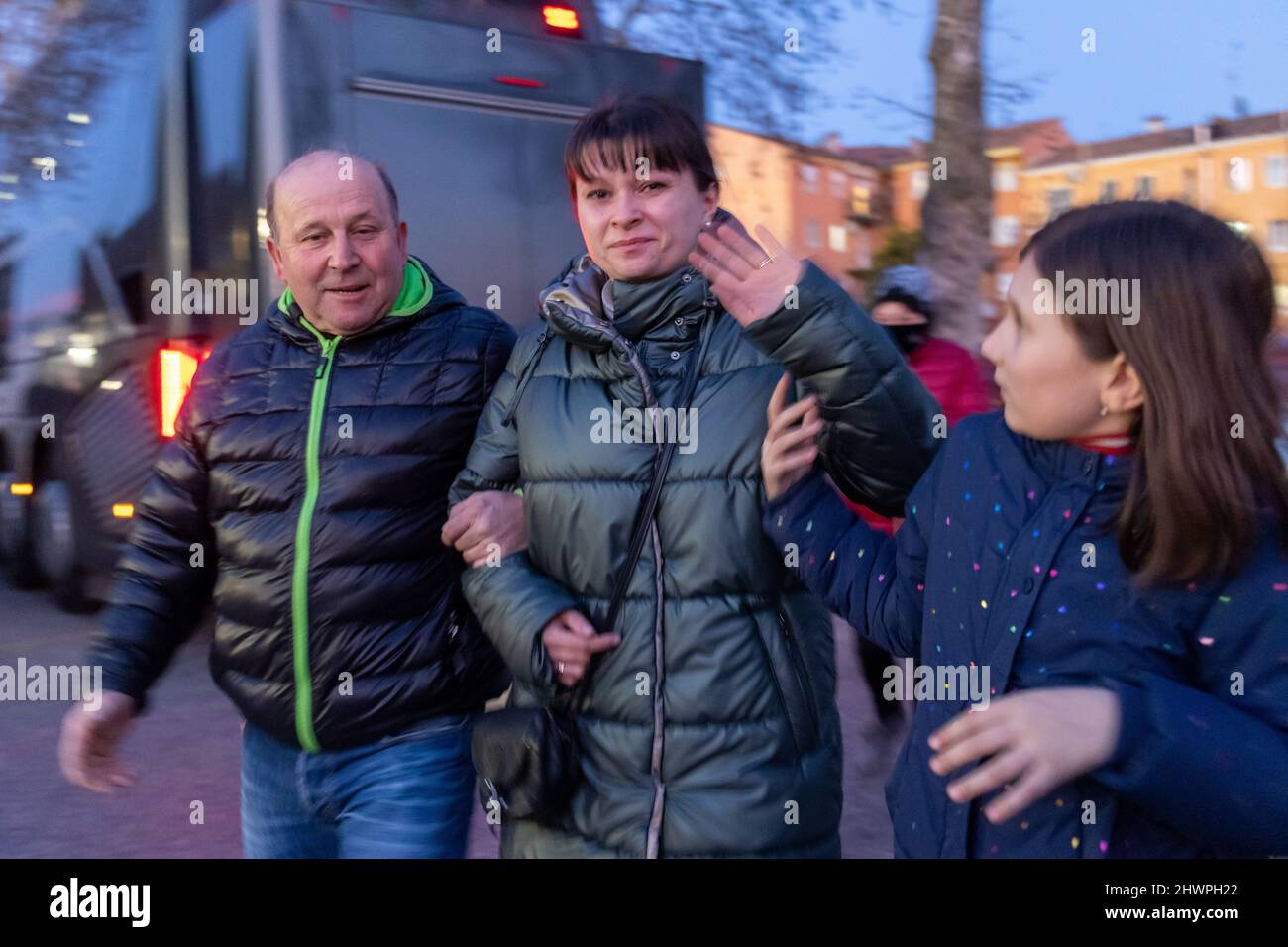 Ferrara, Den 5. März 2022. Ukraine Flüchtlinge aus Russland Ukraine Krieg kommen in Ferrara, Italien. Kredit: Filippo Rubin / Alamy Live Nachrichten Stockfoto