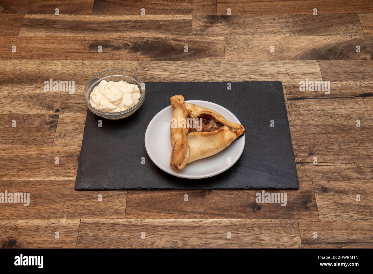 Für Liebhaber von süß und sauer, gibt es Varianten wie Cordoba, die, obwohl mit Fleisch und Zwiebeln gefüllt, in der Regel Rosinen und Zucker in der hat Stockfoto