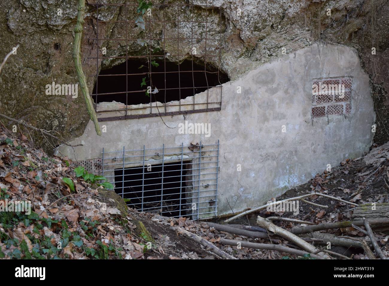 Höhle in der Eifel Stockfoto
