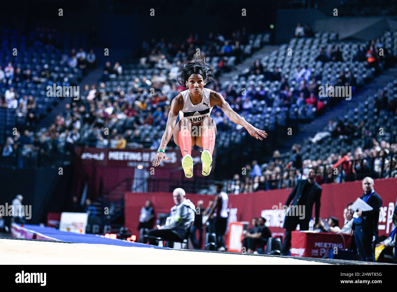 Patricia Mamona aus Portugal (Triple Jump der Frauen) tritt während der World Athletics Indoor Tour, Meeting de Paris 2022 am 6. März 2022 in der Accor Arena in Paris, Frankreich, an. Stockfoto