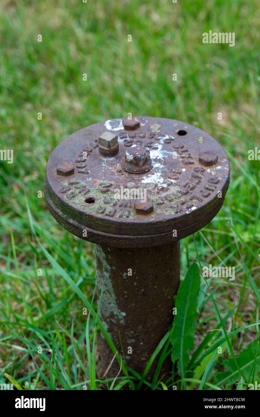 Grundwasserbrunnen Sammelstelle für ein Wohnhaus Stockfoto