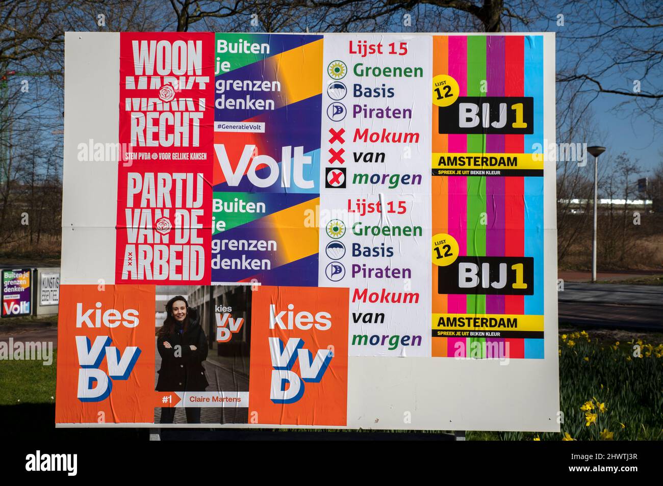 Wahlen Auf Plakaten In Amsterdam, Niederlande 4-3-2022 Stockfoto