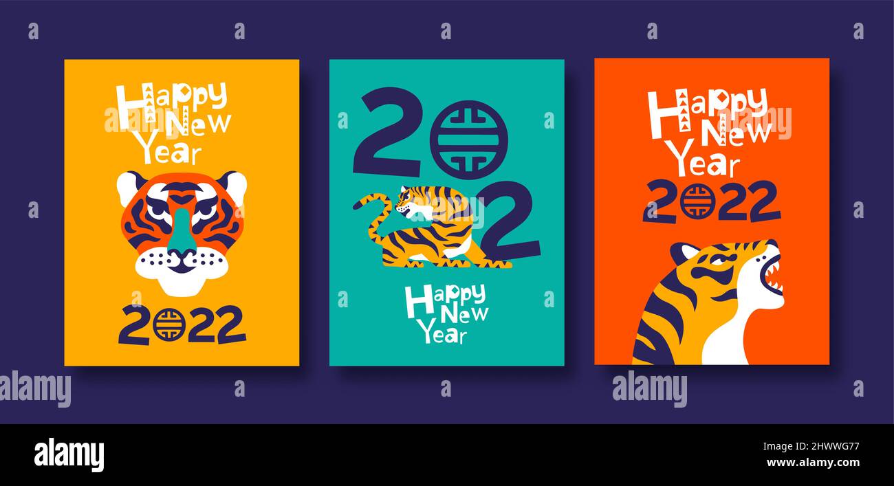 Happy Chinese New Year 2022 Grußkarte Set. Handgezeichnete Tiger Tier Cartoon mit bunten traditionellen asiatischen Symbol Zitat. Festlicher abend mit chinesischer Kultur Stock Vektor