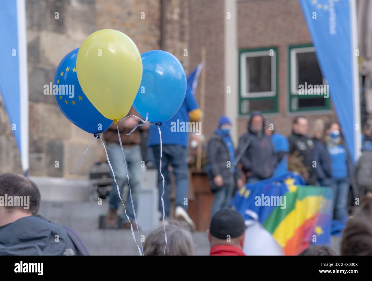 Aachen März 2022: Demonstration von Pulse of Europe organisiert. Für Frieden und keinen Krieg in der Ukraine Stockfoto