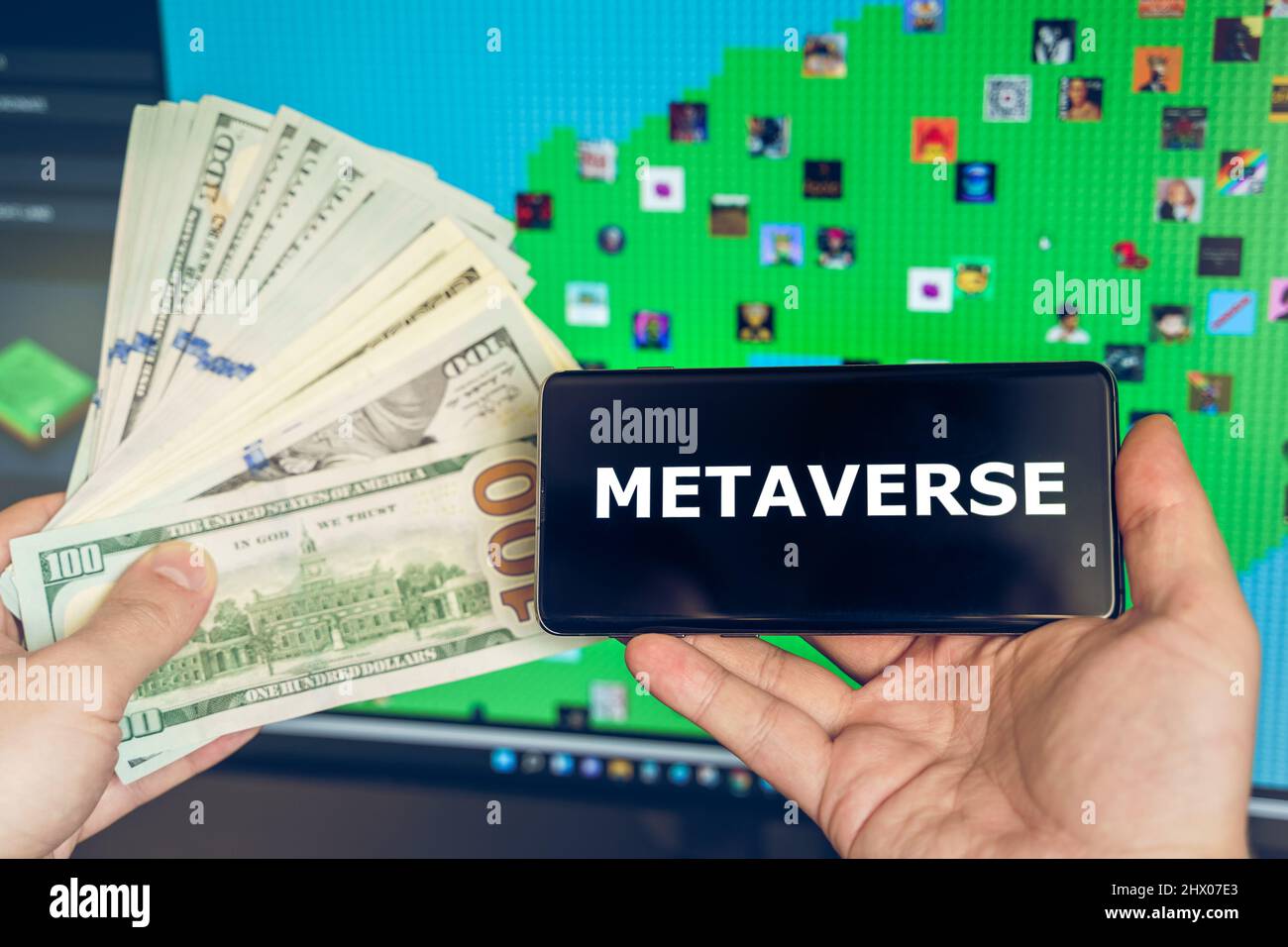 Russland Moskau 19.01.2022 Logo der Metaverse. Investitionen in das digitale Universum, Immobilien. Kaufen Sie Land in der virtuellen Welt. Blockchain nft Kryptowährung.man w Stockfoto