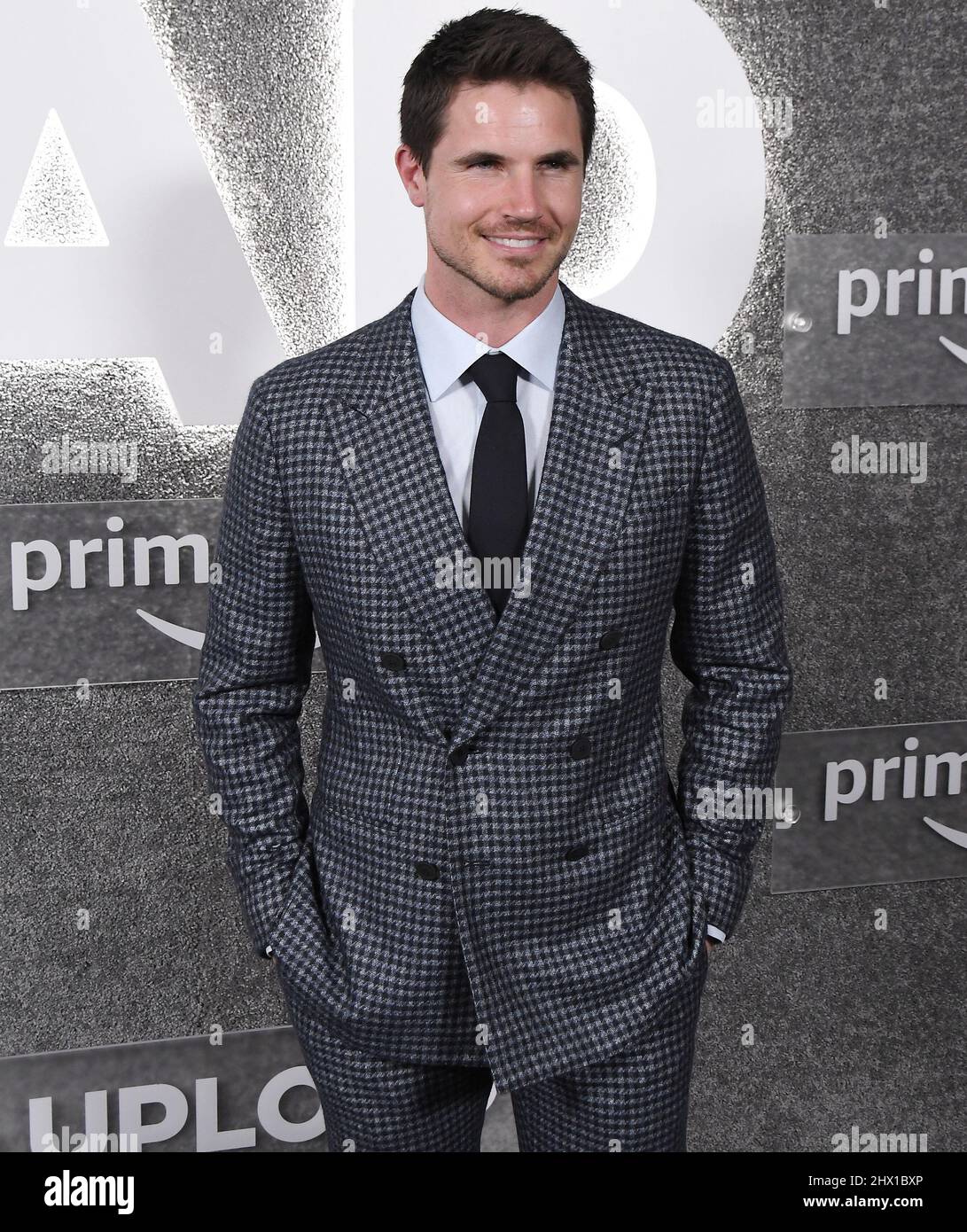 West Hollywood, CA, USA, 8. März 2022. Robbie Amell kommt bei Amazon Prime  Videos UPLOAD-Saison 2 Premiere, die am Dienstag, dem 8. März 2022, in der  West Hollywood EDITION in West Hollywood,