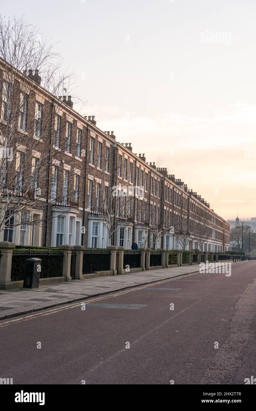 Die spätgeorgianische Architektur von Carlton Terrace, Newcastle upon Tyne, Großbritannien, entworfen von John Dobson. Stockfoto